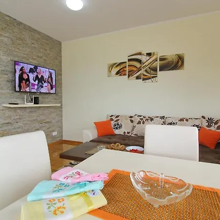 Apartman Zlatiborska 1 Lux