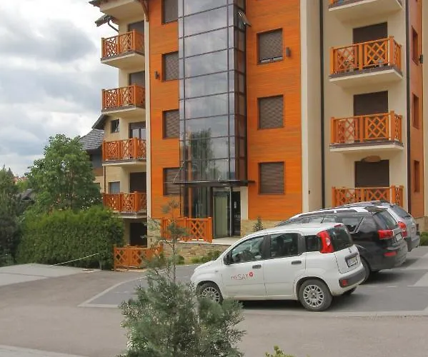 Zlatiborska 1 Lux 公寓