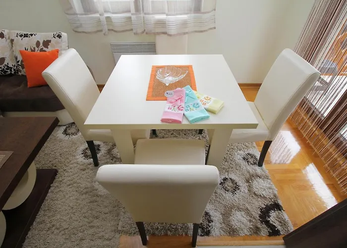 Zlatiborska 1 Lux 公寓 *