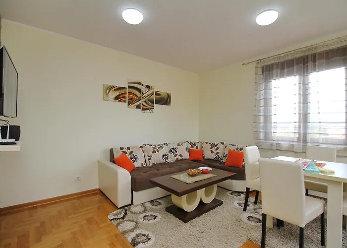 Zlatiborska 1 Lux 公寓 *